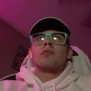 Meet your Posher, Johnny